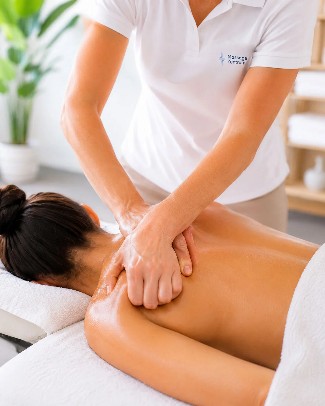 Sportmassage für Aktive in der Praxis an der Centralstrasse 18 – Angebot für Dagmersellen